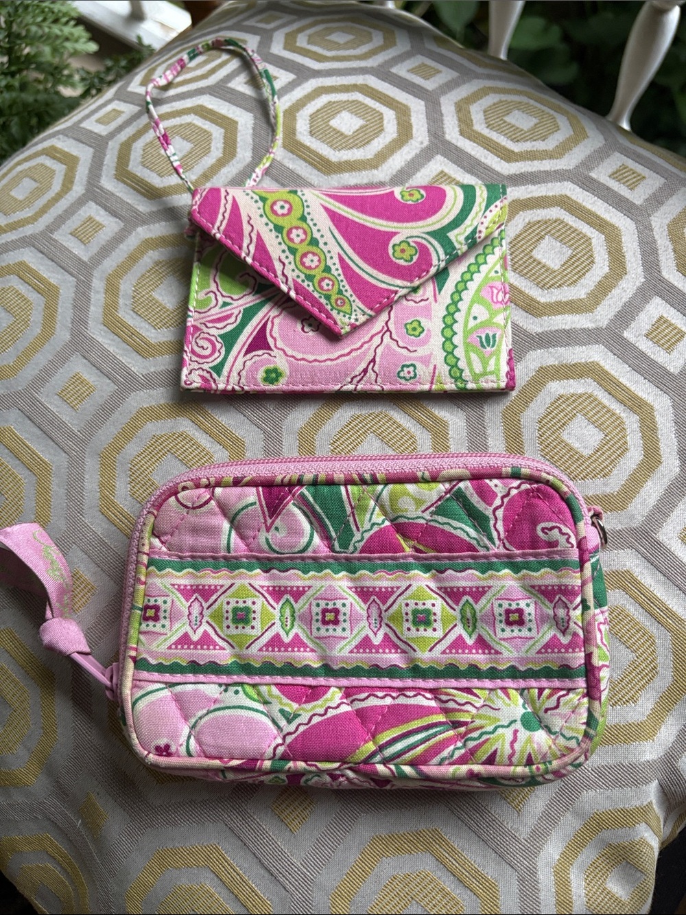 Vera Bradley Pink and Green Quilted Pouch and Cardholder/Luggage Tag Set